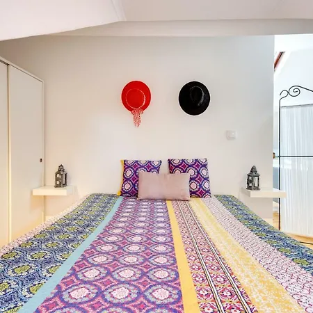 Cosy And Bright Studio For 4 In Beato *