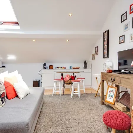Apartamento Cosy And Bright Studio For 4 In Beato Lisboa